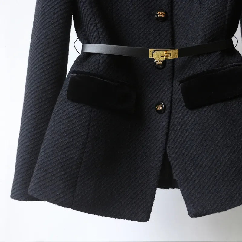 VogueVerve - Luxury Wool Tailored Coat 