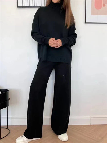 2-piece loungewear set - knitted women's sweater and pants