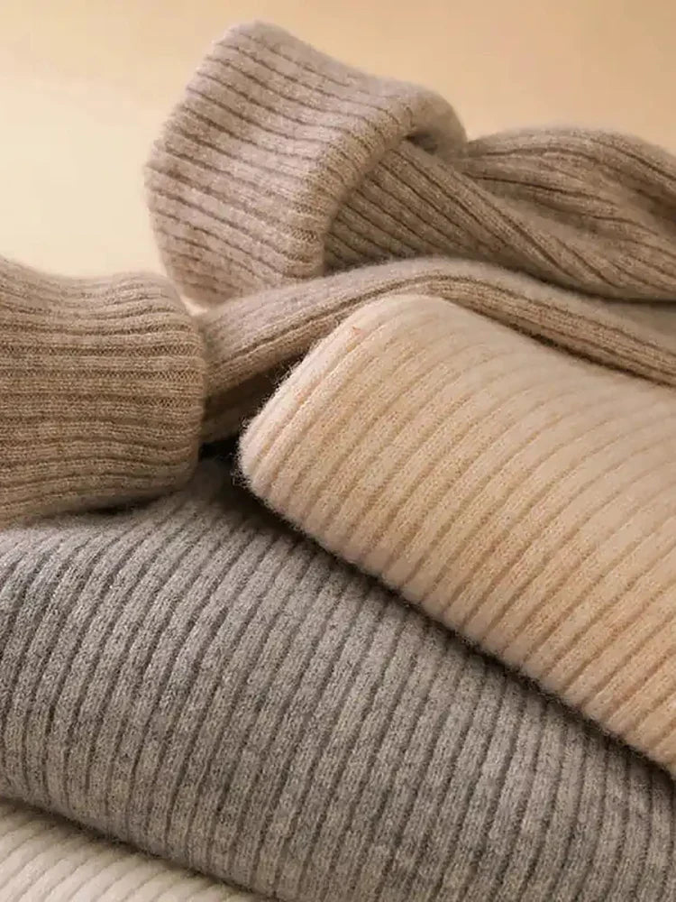 Finn | Women's cashmere autumn turtleneck