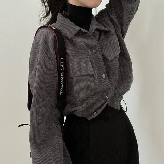 Onni | Stylish cropped shirt for women