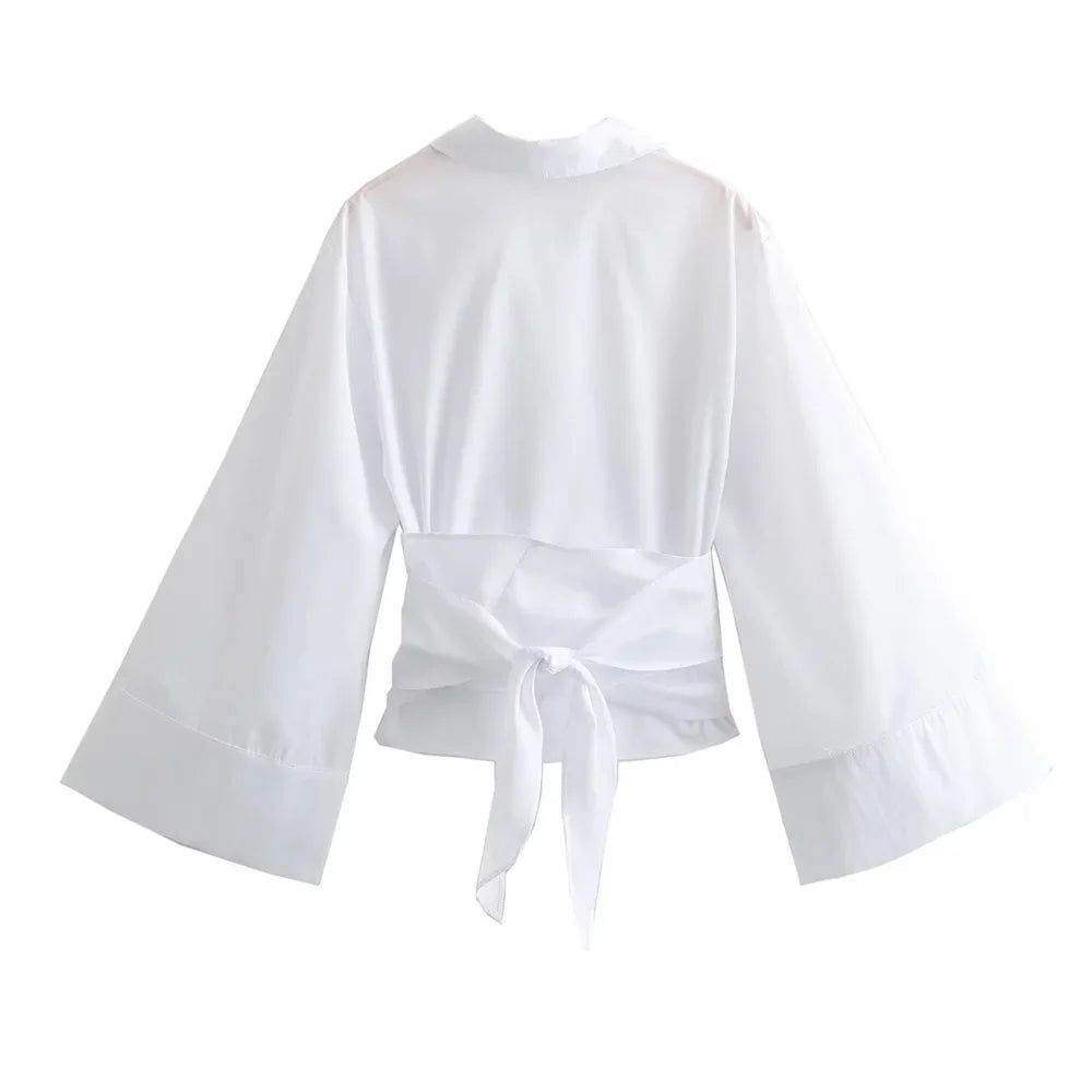 Onni | Trendy women's shirt with a polo neck and tie closure