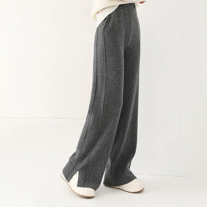 Adonis | Trendy knitted wide trousers for women