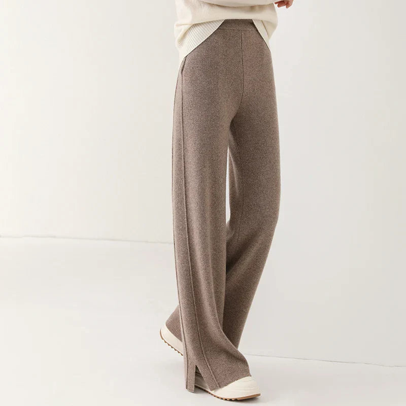 Adonis | Trendy knitted wide trousers for women
