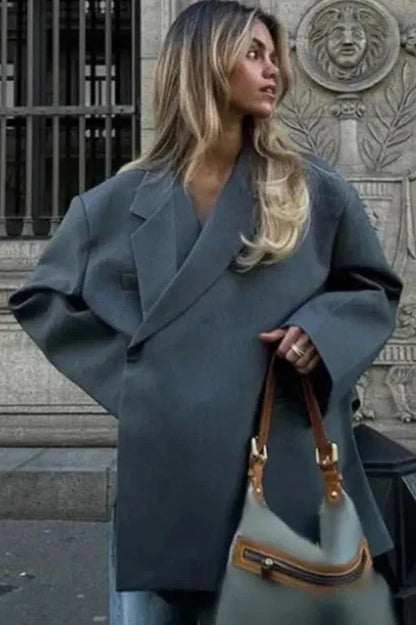 Zoey | Oversized Blazer with a Twist