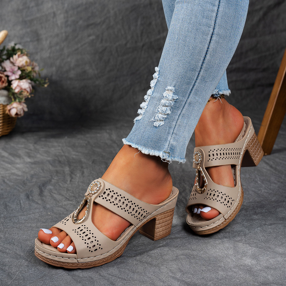 Sirela - Orthopedic Boho Sandals with a Sturdy Heel