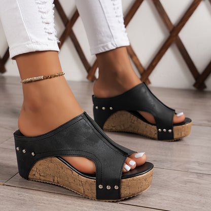 Lumi™ – Comfort Wedge Heel with Studs