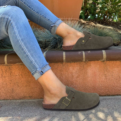 Eudoxia™ - Premium Unisex Leather Slippers/Sandals | Style and quality in one 