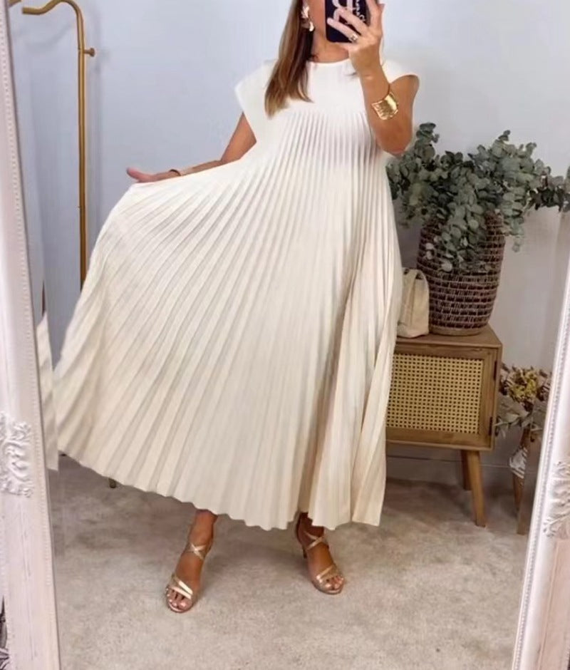 Joshua | Pleated long dress with short sleeves