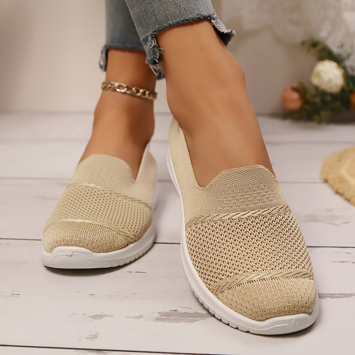 Velocia - Airy Comfort Slip-on
