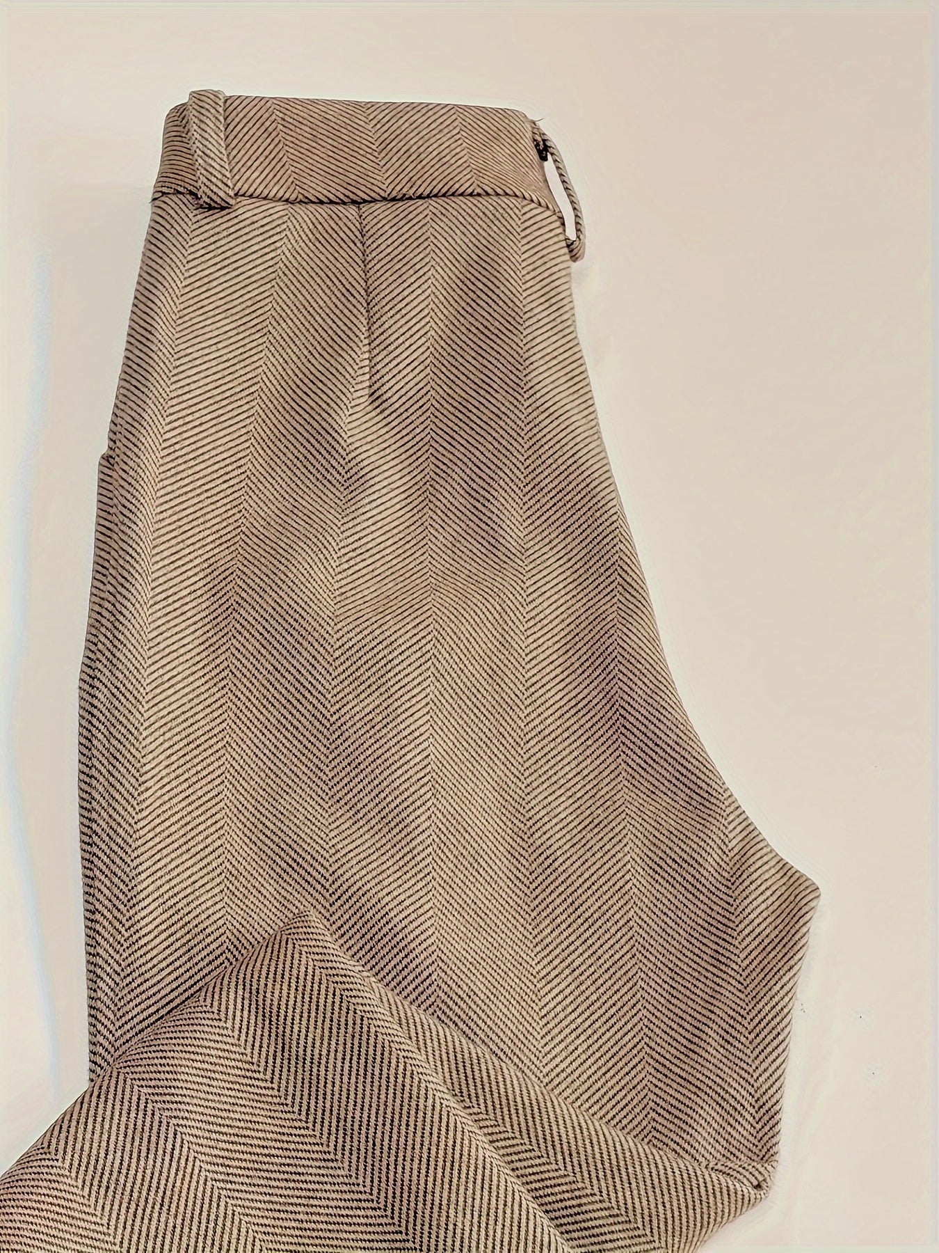 Jameson™ Fitted Herringbone Trousers