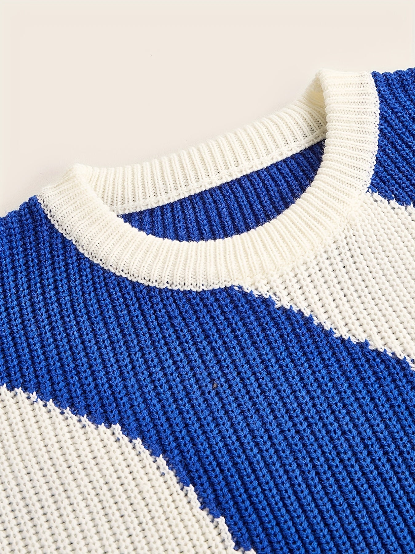 Vito™ - Men's Graphic Knit Sweater