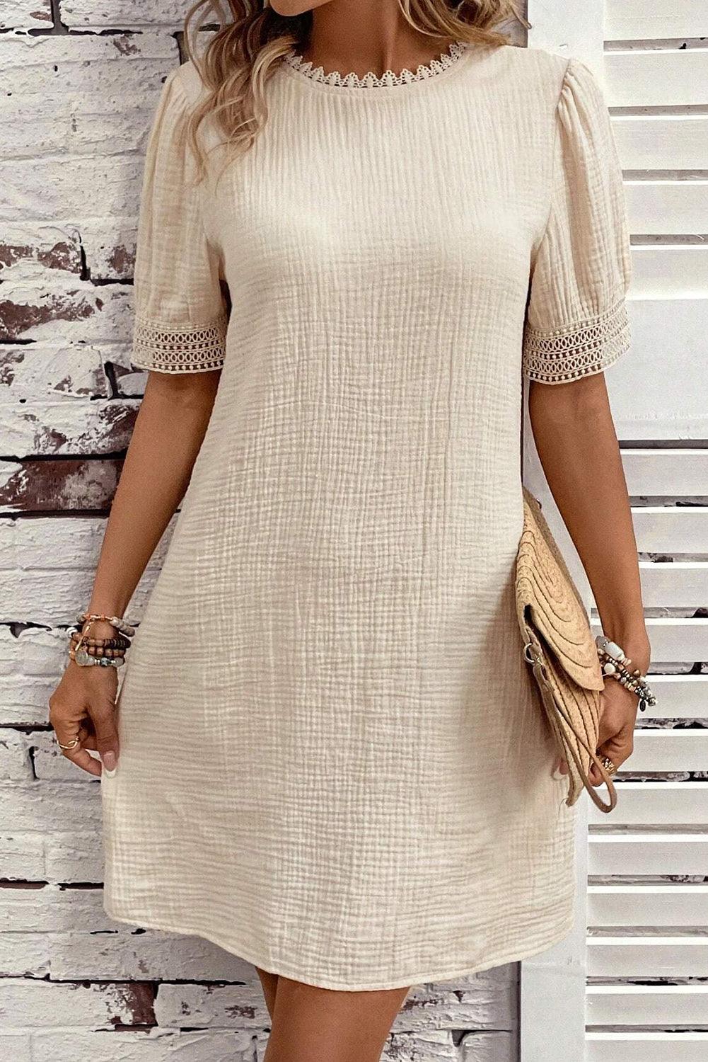 Evy | Elegant Dress with Puff Sleeves
