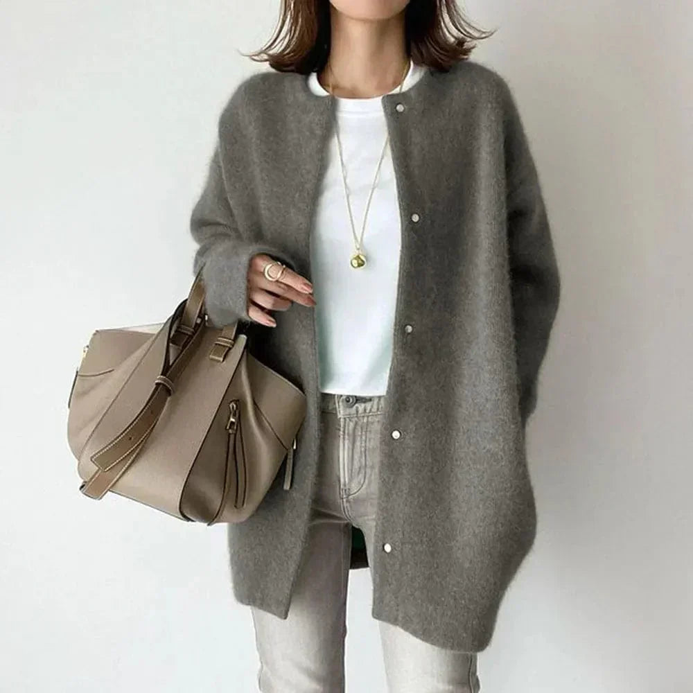 Damiana | luxurious cardigan with buttons