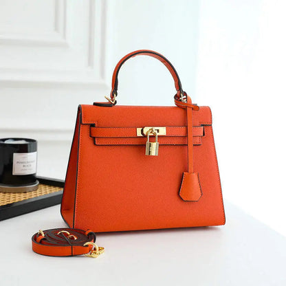 London - Iconic Handbag 