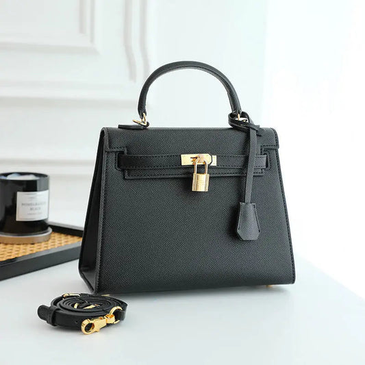 London - Iconic Handbag 
