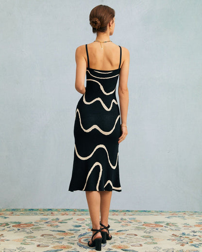 Siréna™ - Knitted Midi Dress with Mermaid Hem
